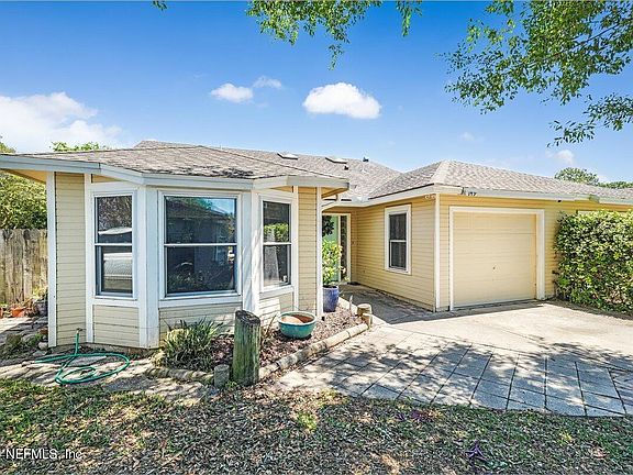 2nd image of 149 VISTA GRANDE Court