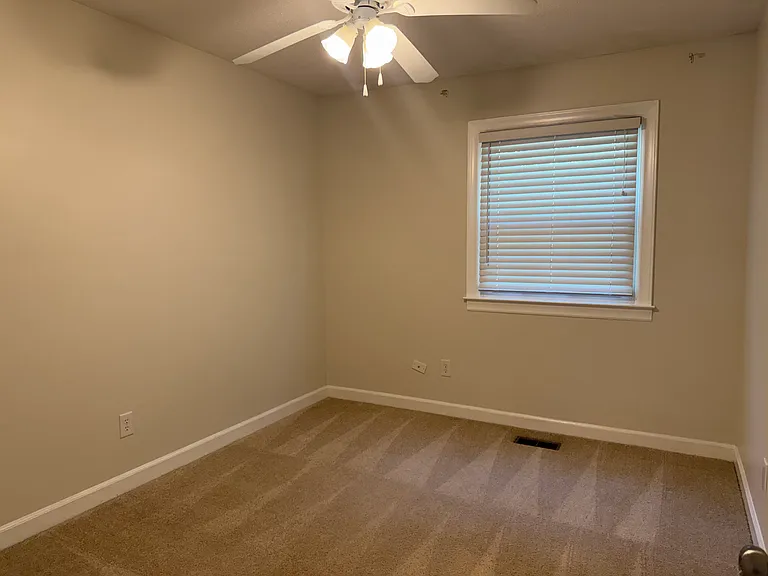 2705 N Center St #26 — Photo 16