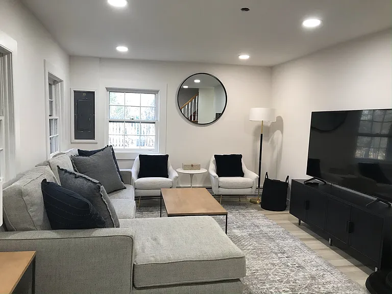 527 Zena Rd — Photo 18