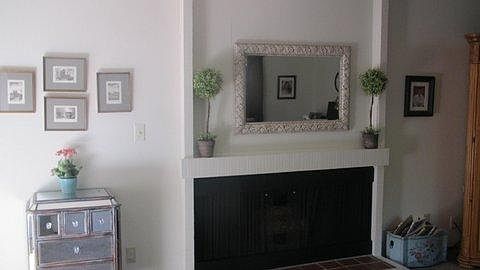 Living room Gas Fireplace