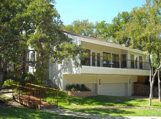 3201 Coronado St, Irving, TX 75062