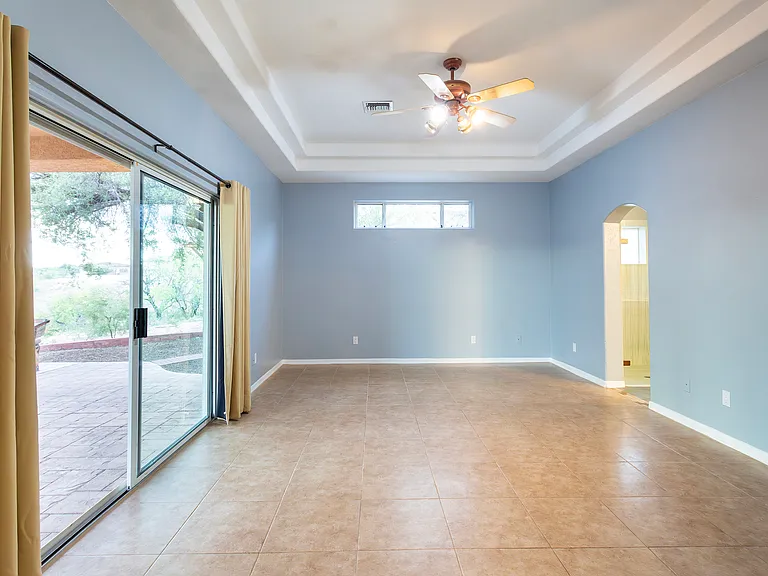 414 Bury Ct — Photo 10