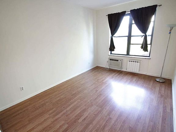 4th image of 381 Douglass St APT 2A