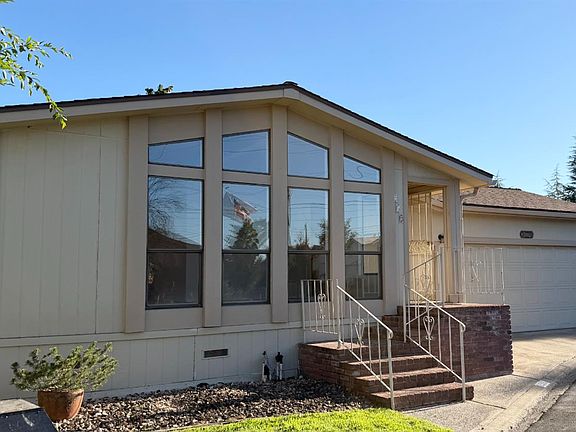 2nd image of 252 Kirkwood Dr