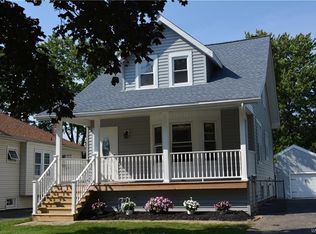 562 E Goundry St, North Tonawanda, NY 14120