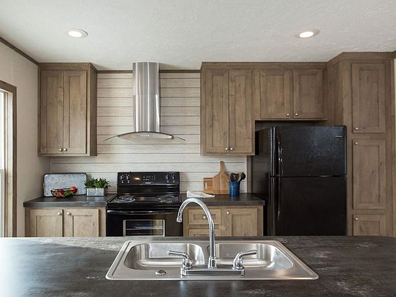 4th image of 30 Westwood Ln Lot 13