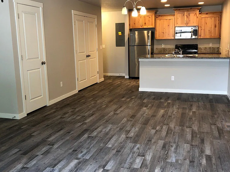 71 N Middleton Rd #A — Photo 3