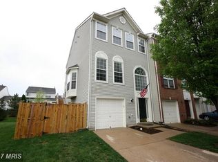 14213 Hunters Run Way, Gainesville, VA 20155