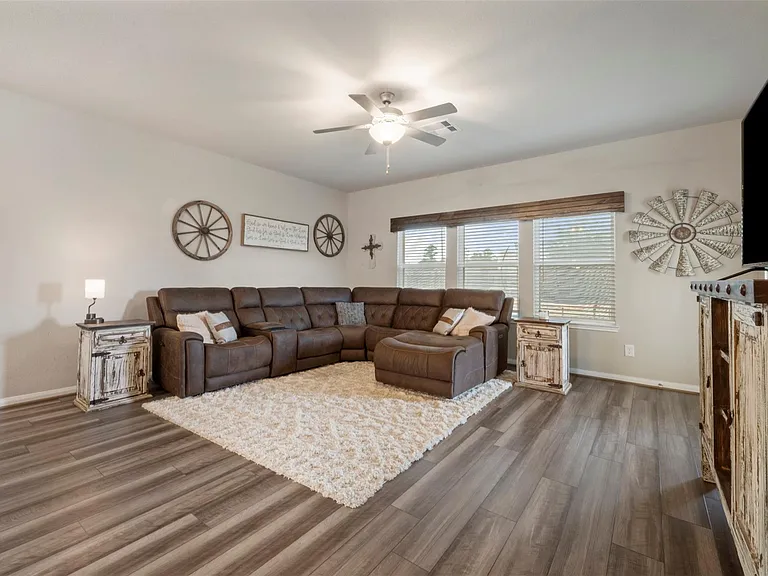 13010 Red Blossom Cir — Photo 7