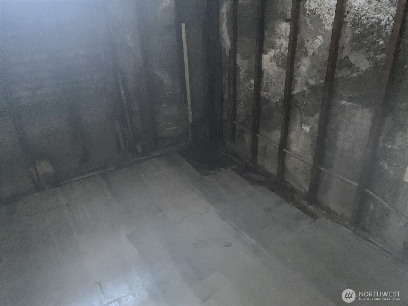 2nd image of 22 John Street