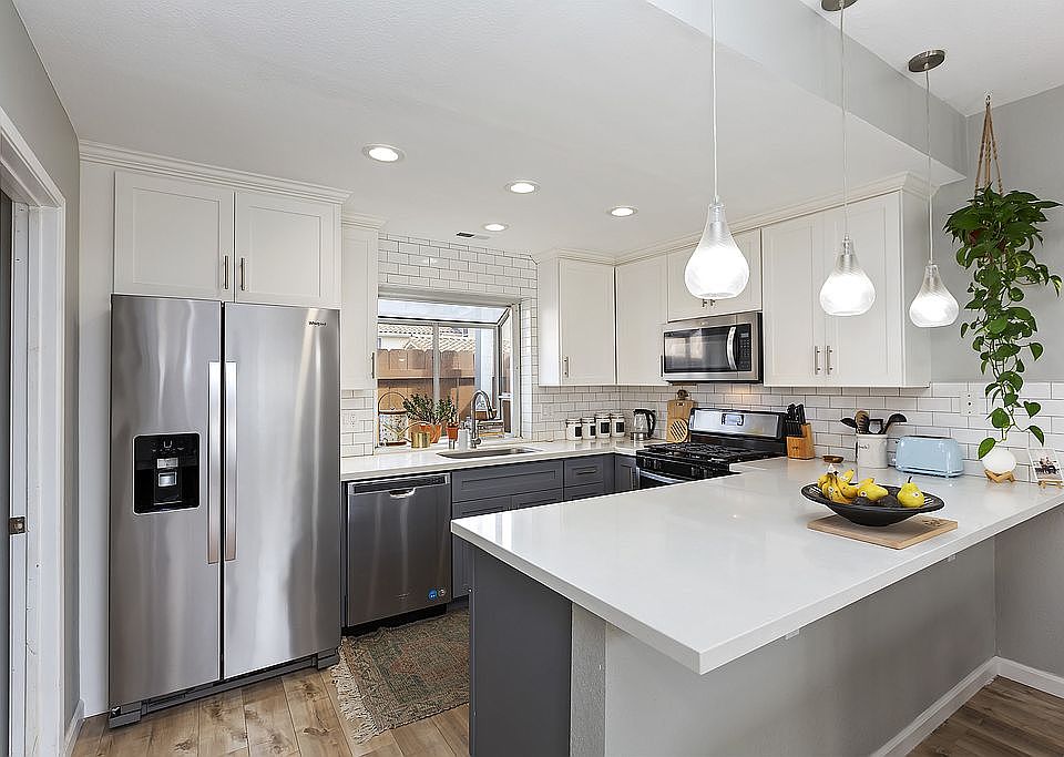 1st image of 1340 Palomar Pl #20