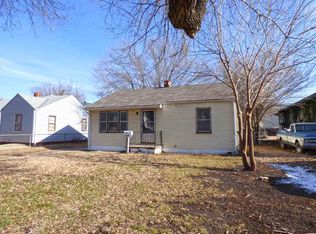 2106 S Santa Fe Ave, Wichita, KS 67211