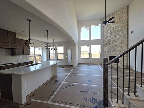 3rd image of 7753 Sweet Sorghum St