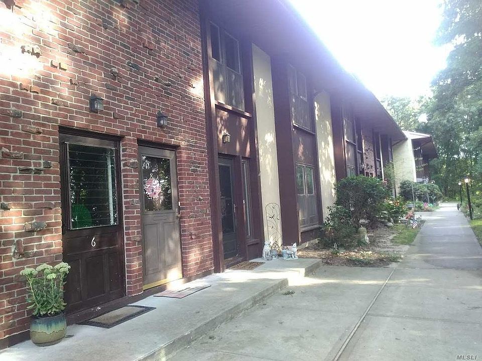 1st image of 6 Birch Ct