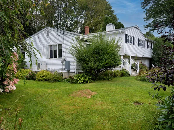 15 Katahdin Avenue, Rockland, ME 04841