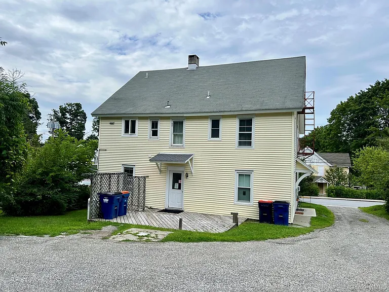 12 Alden Pl #2 — Photo 16