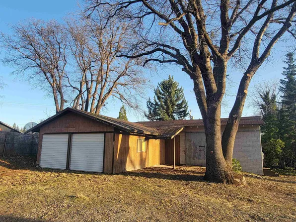 1044 N Mount Shasta Blvd, Mount Shasta, CA 96067