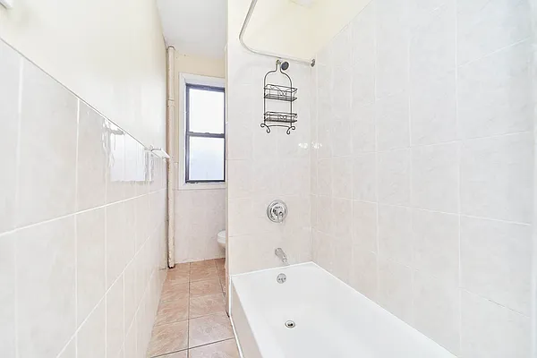 Rented by Compass | media 10