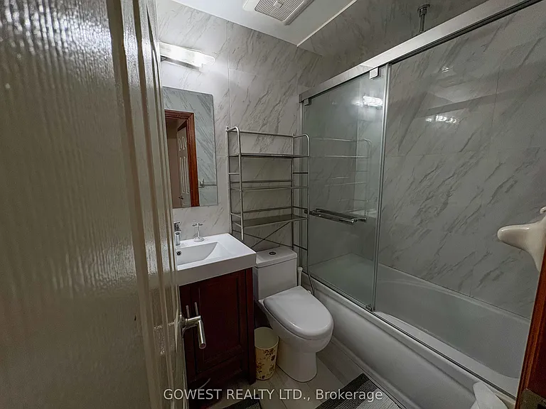 20 Glen Gordon Rd #4 — Photo 16