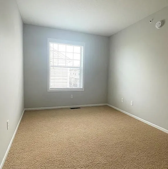 11331 Stratton Ave — Photo 9