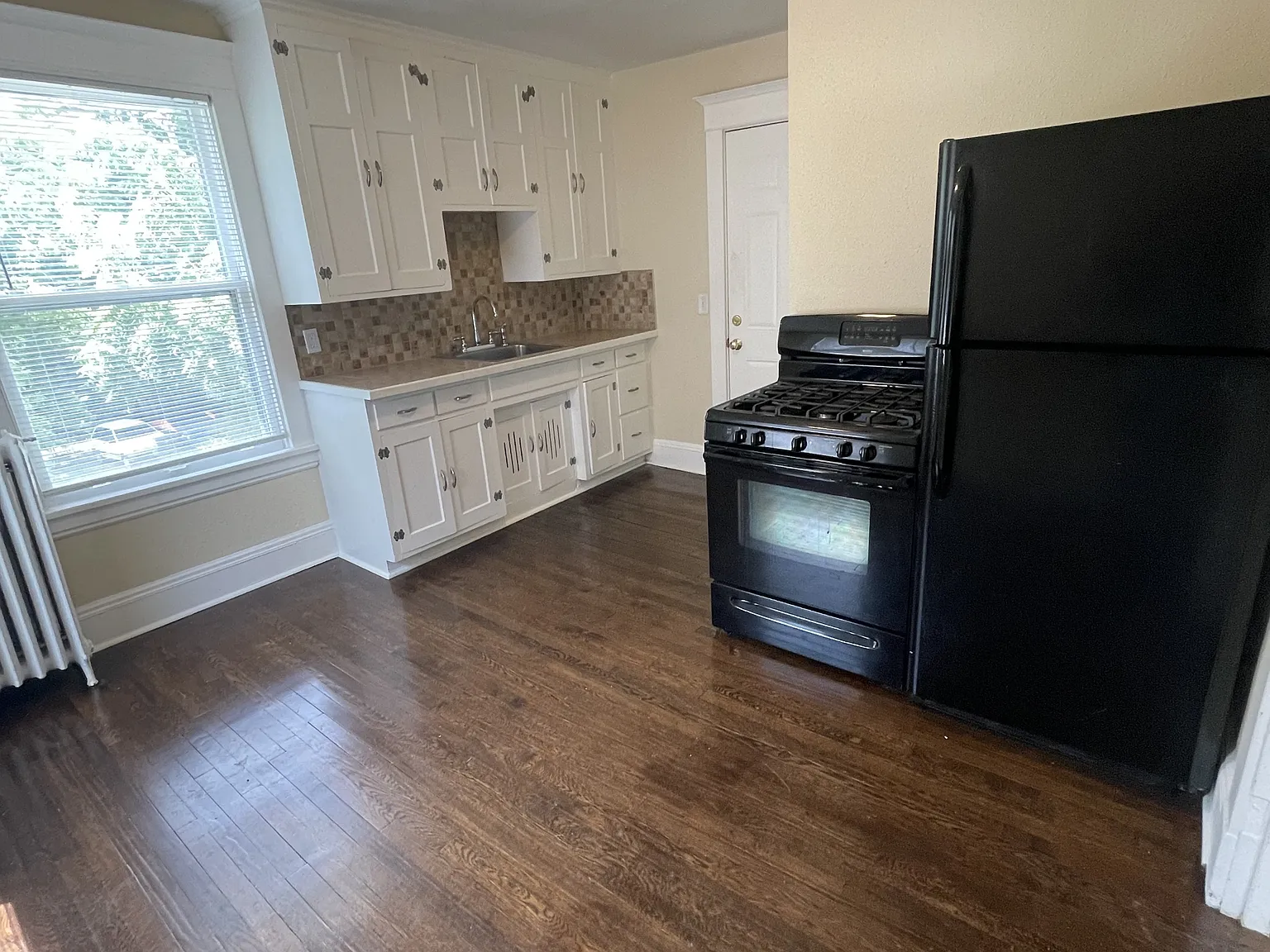 970 Reaney Avenue East - 1 — Photo 1