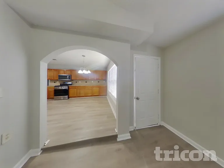3320 Cypress Club Trl — Photo 3