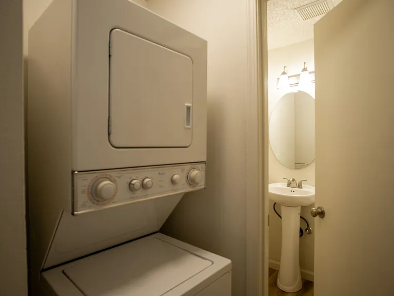 3595 Cedaroak Dr #19 — Photo 8