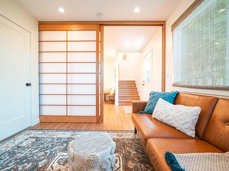 318 Hualani St — Photo 18
