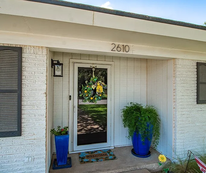 2610 S Frontier Dr — Photo 6