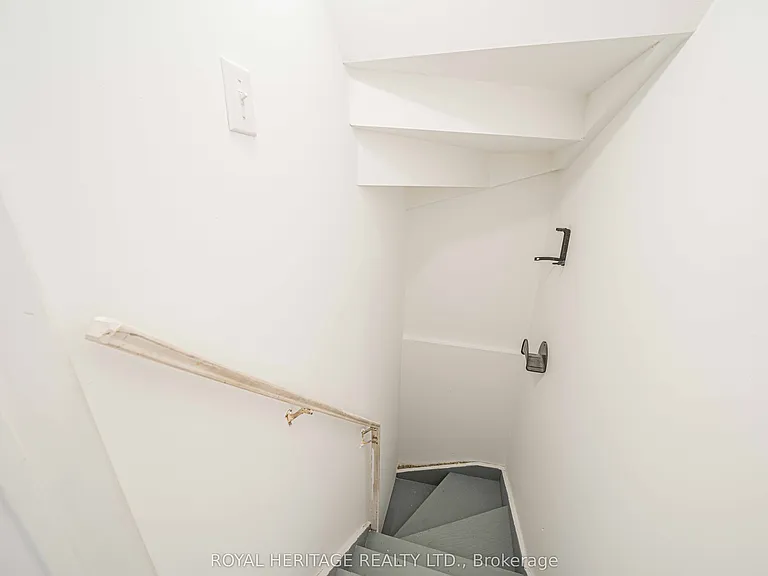 344 Castlemore Ave — Photo 14