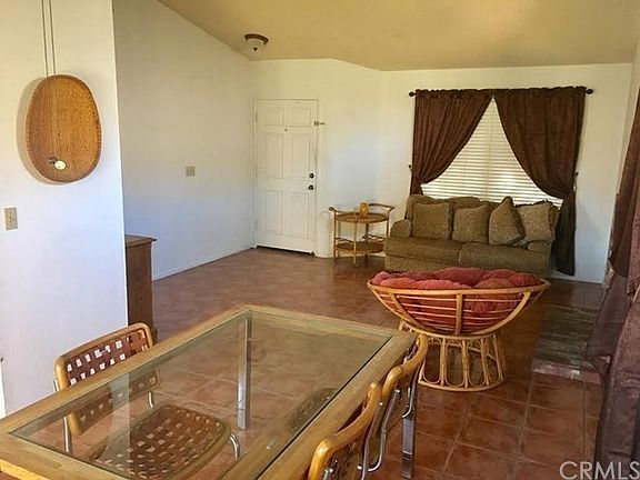 4th image of 13756 Angeles Dr