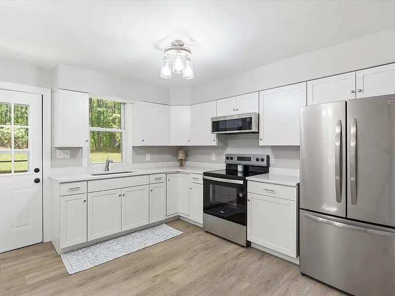 6815 Marshall Rd — Photo 4