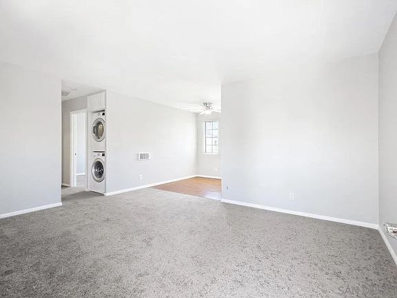 5th image of 4418 36th St APT 7