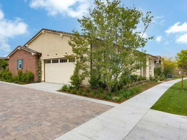 25 Risa St, Mission Viejo, CA 92694