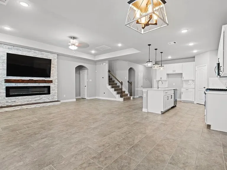216 Elianne Lace Ct — Photo 17