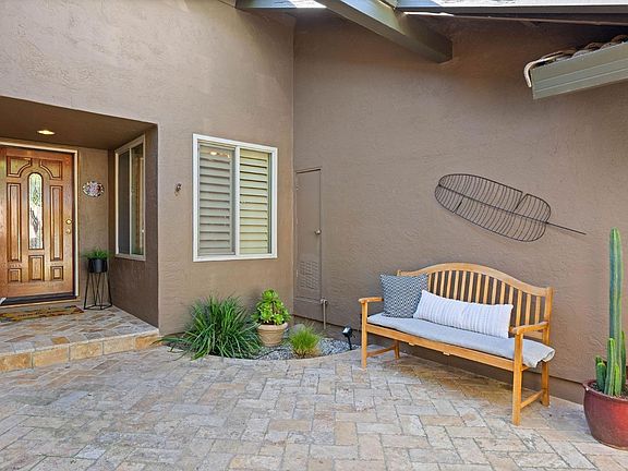 4th image of 229 Hartson Street