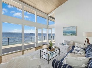 15636 Point Monroe Dr NE, Bainbridge Island, WA 98110