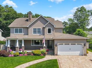 100 Ridge Rd, Nutley, NJ 07110