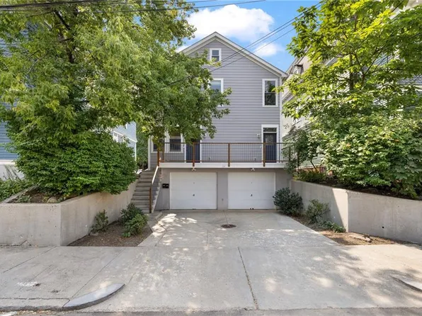 114 Ring St #1, Providence, RI 02909
