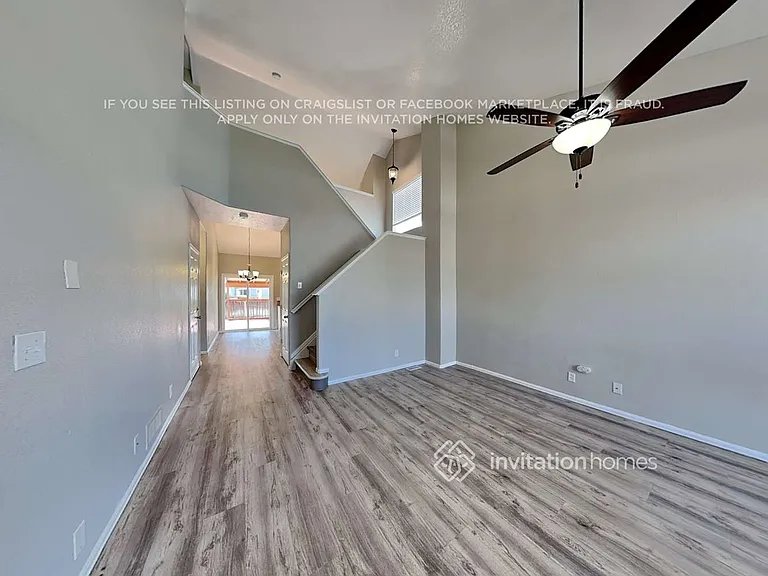9678 Lansing Cir — Photo 6