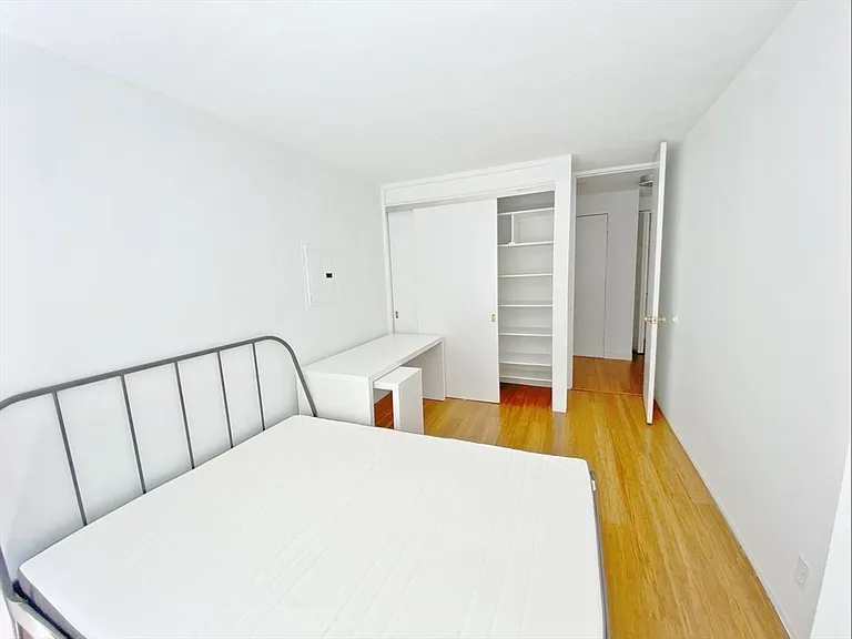 29 Concord Ave #207 — Photo 7