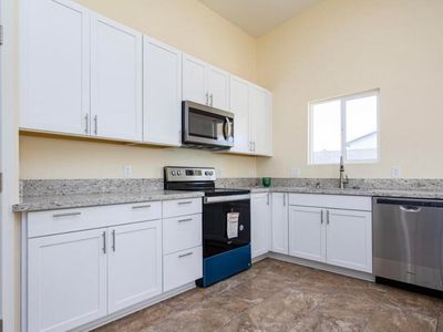 411 N Central Ave, Avondale, AZ, 85323
