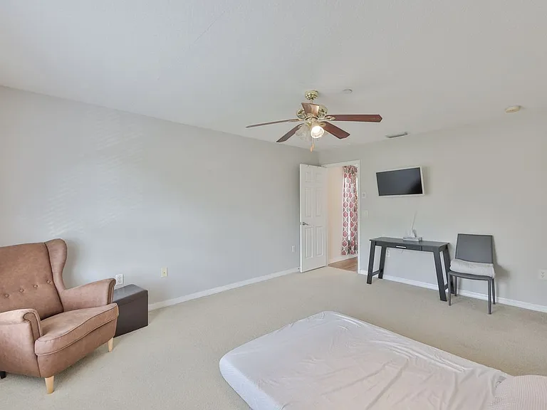 1307 Salem Orchard Ln #TOWNHOUSE — Photo 24