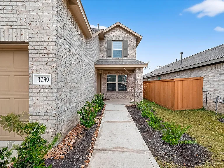 3039 Ash Ray Dr — Photo 5