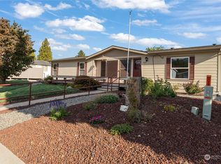 947 Sunrise Dr, Manson, WA 98831