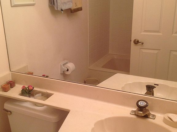 4th image of 8017 Aberdeen Dr APT 101