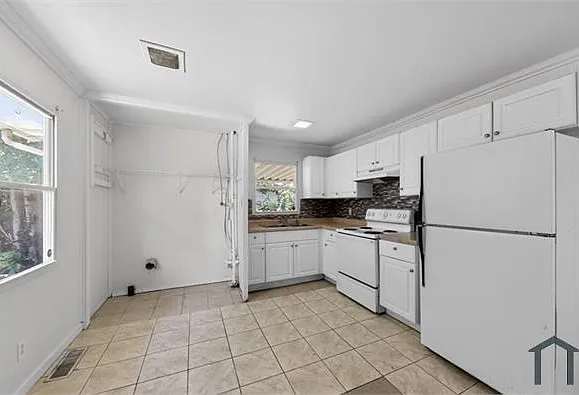 3 bed, 960 sqft, $1,625 — Photo 4