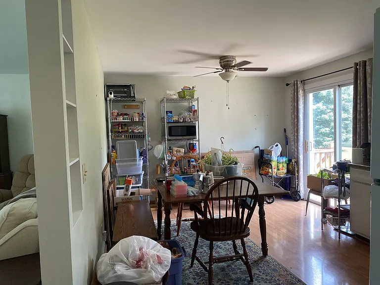 156 King St #2 — Photo 8