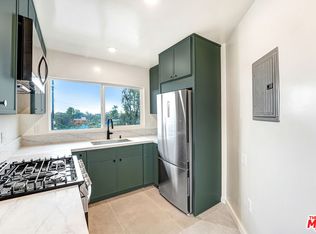 16185 W Sunset Blvd #5, Pacific Palisades, CA 90272