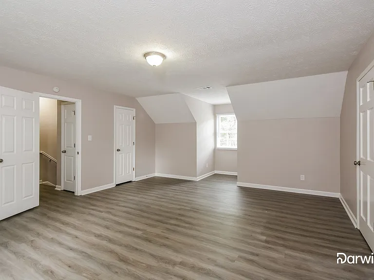 590 Exam Ct — Photo 13